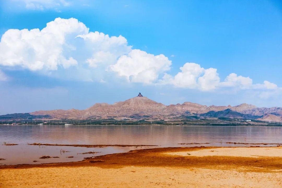 乌海，感人肺腑、震撼人心的作品介绍